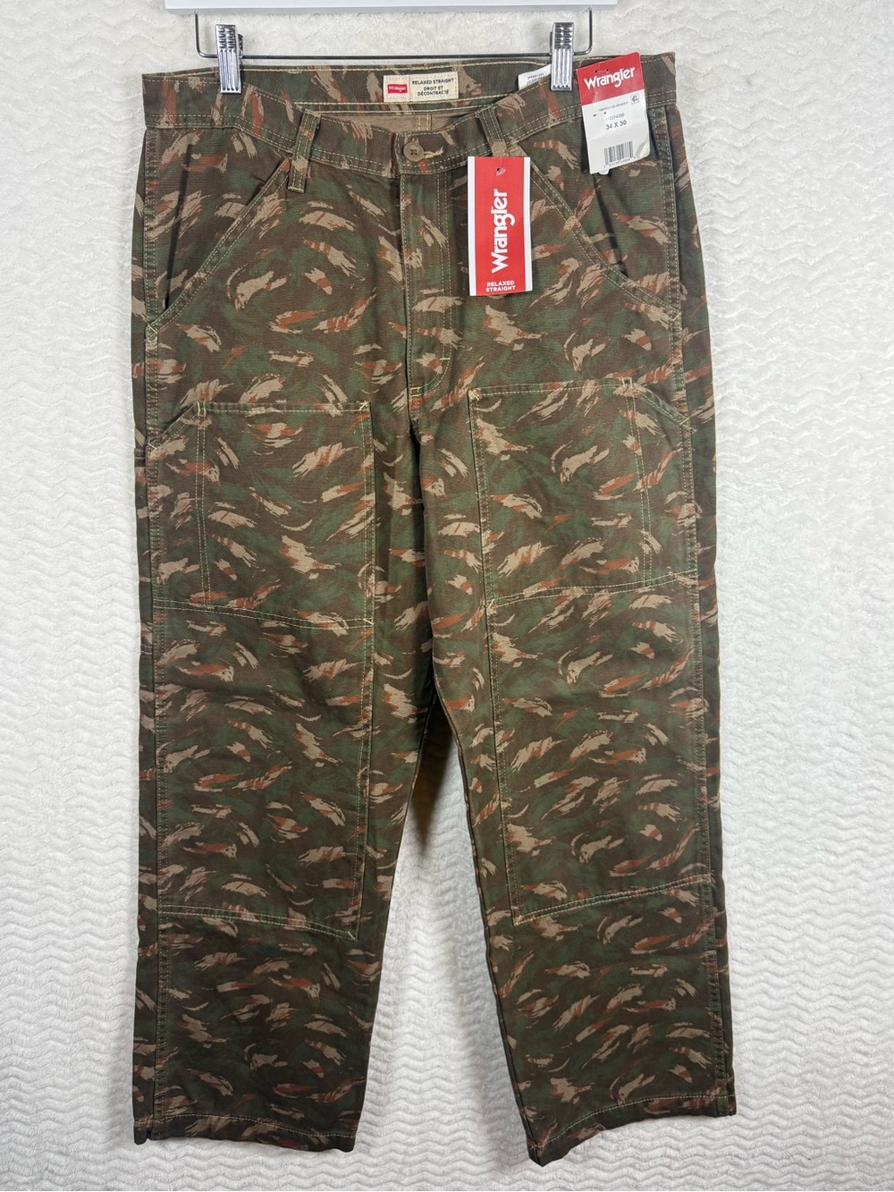 Wrangler® Men's Relaxed Straight Utility Pant in Micro Brushstroke Camo